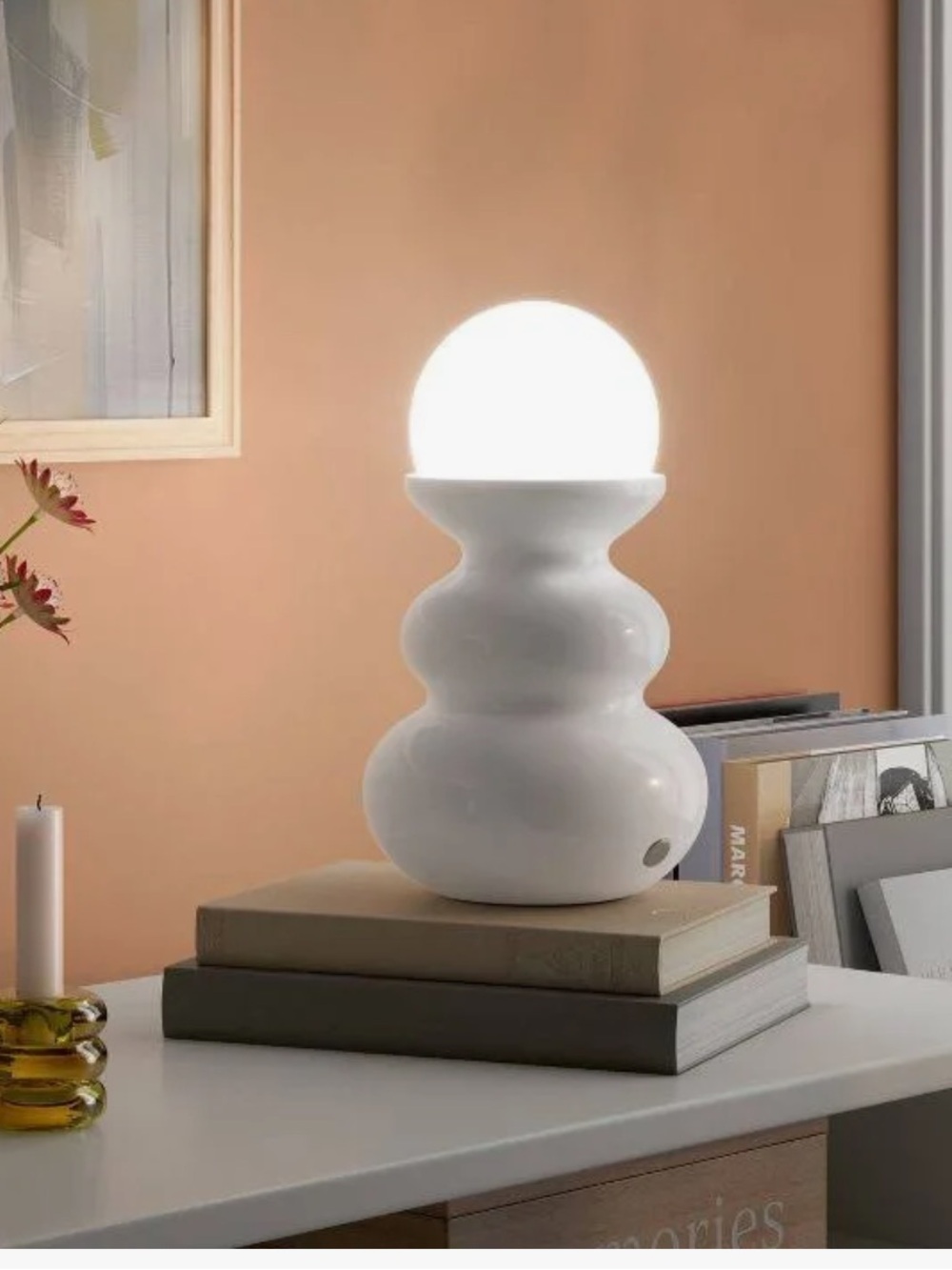 Room Essentials White Sculpted Table Lamp with Glass Orb